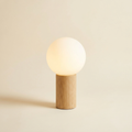 Galet — Lampe à poser japandi bois et verre opale